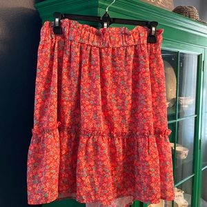 Short skirt with multi colors